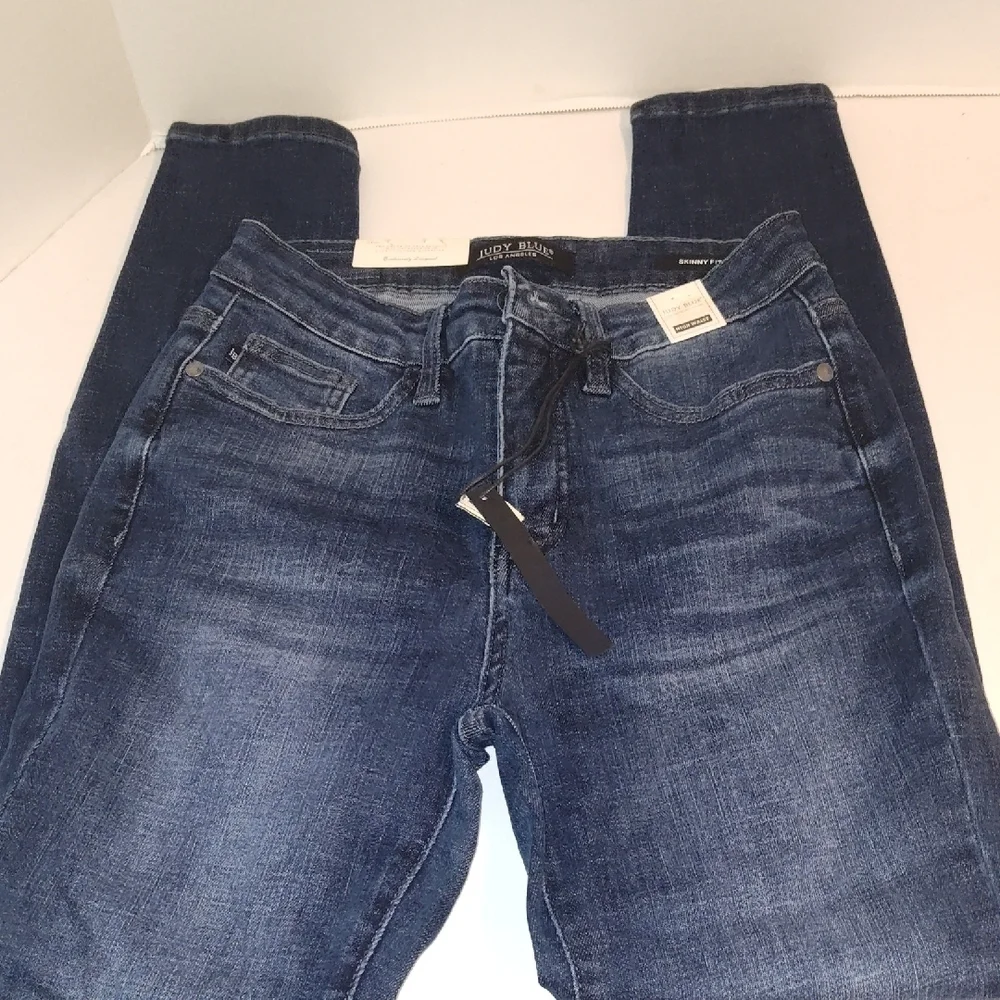Judy Blue Women's Dark Blue  High Rise Skinny Jeans Sizes 3 Size 26